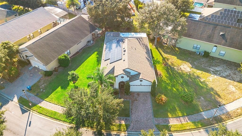 待售: $375,000 (4 贝兹, 2 浴室, 2017 平方英尺)