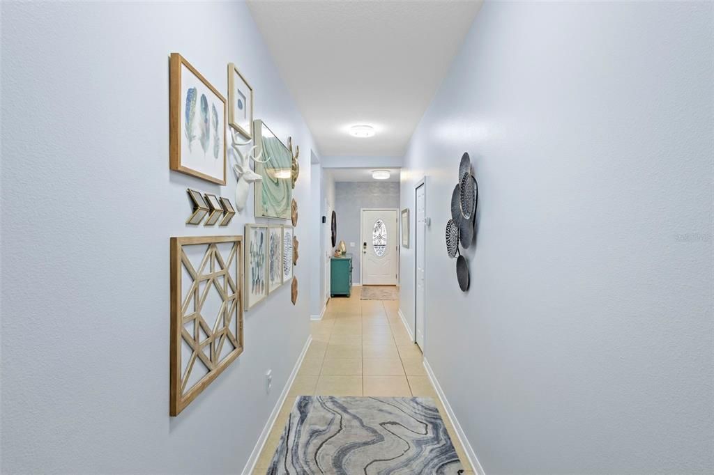 待售: $375,000 (4 贝兹, 2 浴室, 2017 平方英尺)