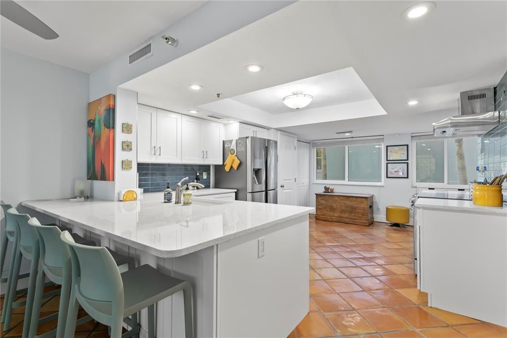 На продажу: $439,900 (2 спален, 2 ванн, 1422 Квадратных фут)