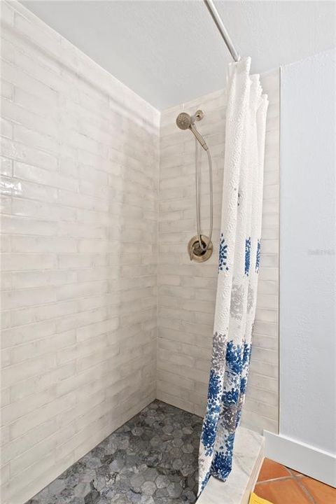 На продажу: $439,900 (2 спален, 2 ванн, 1422 Квадратных фут)