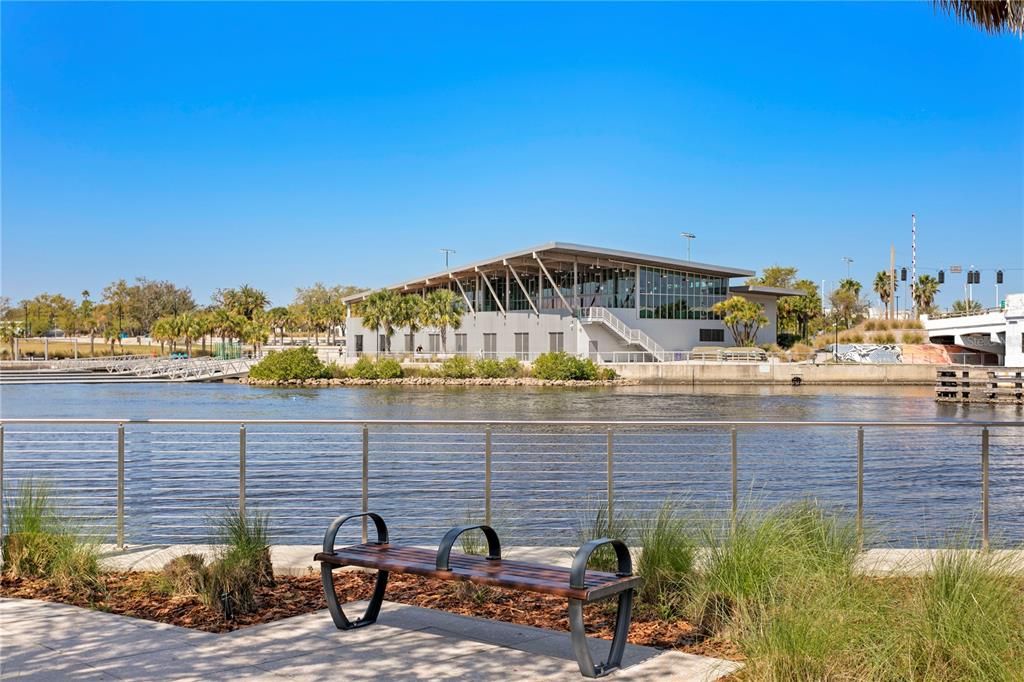 На продажу: $439,900 (2 спален, 2 ванн, 1422 Квадратных фут)