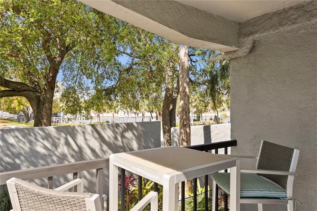 На продажу: $439,900 (2 спален, 2 ванн, 1422 Квадратных фут)