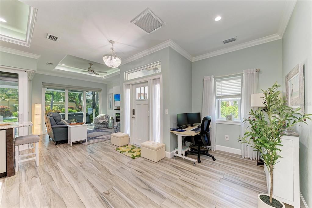 For Sale: $595,000 (1 beds, 1 baths, 1000 Square Feet)