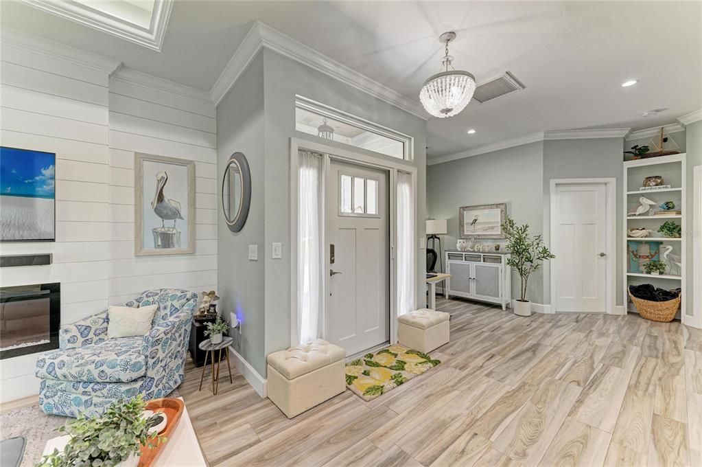 For Sale: $595,000 (1 beds, 1 baths, 1000 Square Feet)