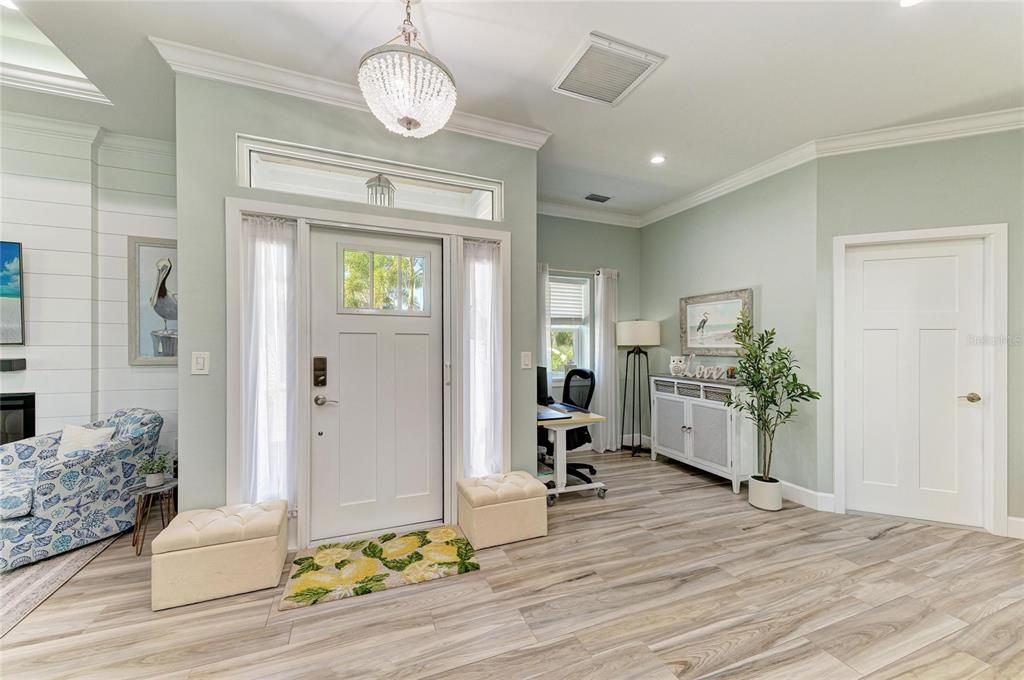 For Sale: $595,000 (1 beds, 1 baths, 1000 Square Feet)