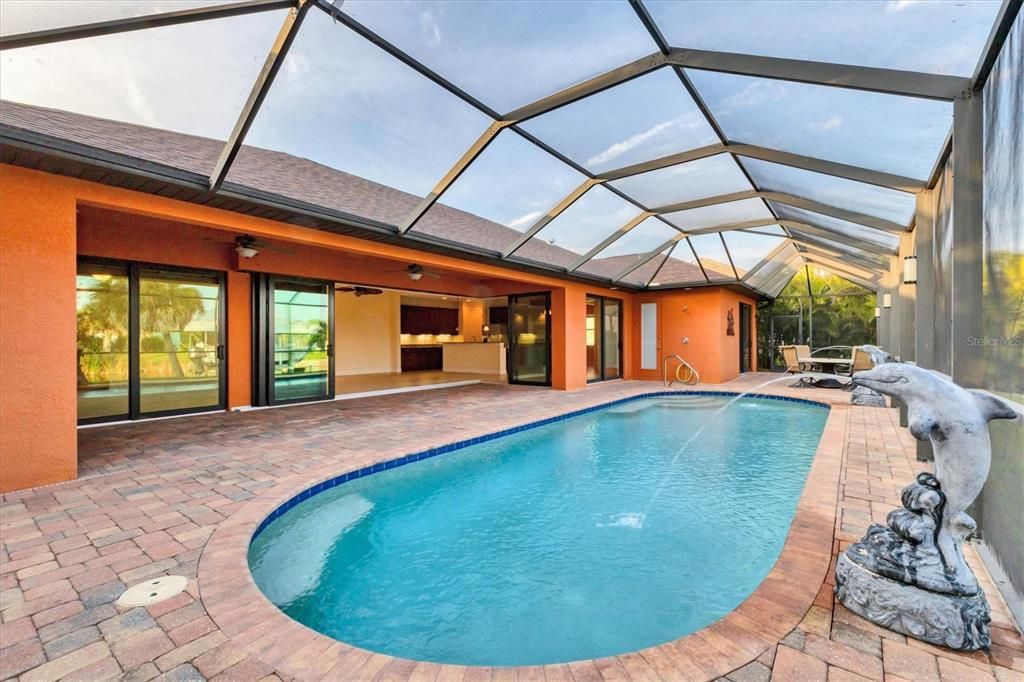 For Sale: $769,000 (3 beds, 2 baths, 2041 Square Feet)