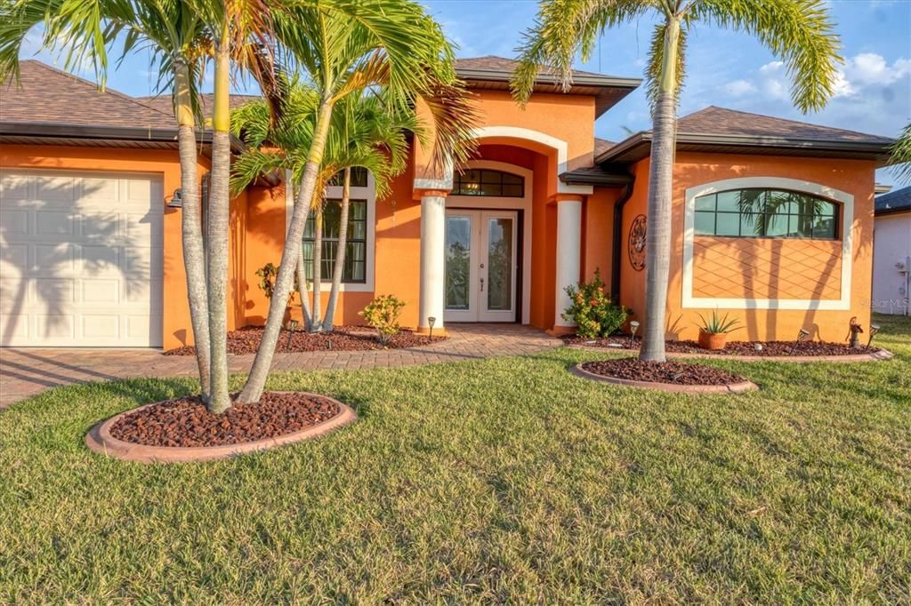 For Sale: $769,000 (3 beds, 2 baths, 2041 Square Feet)