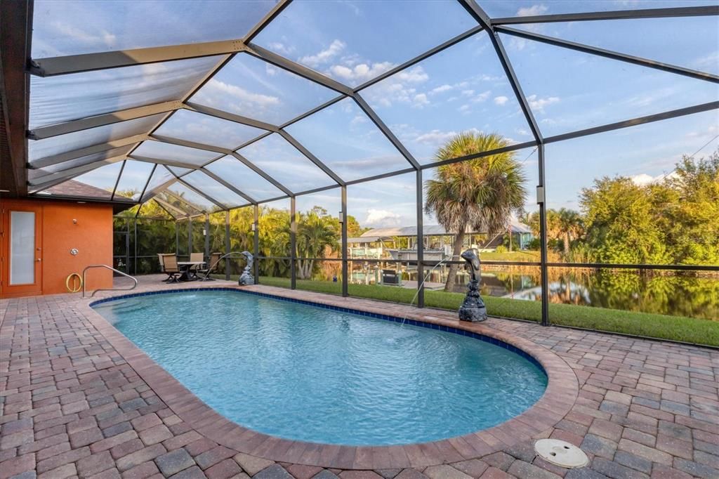 For Sale: $769,000 (3 beds, 2 baths, 2041 Square Feet)