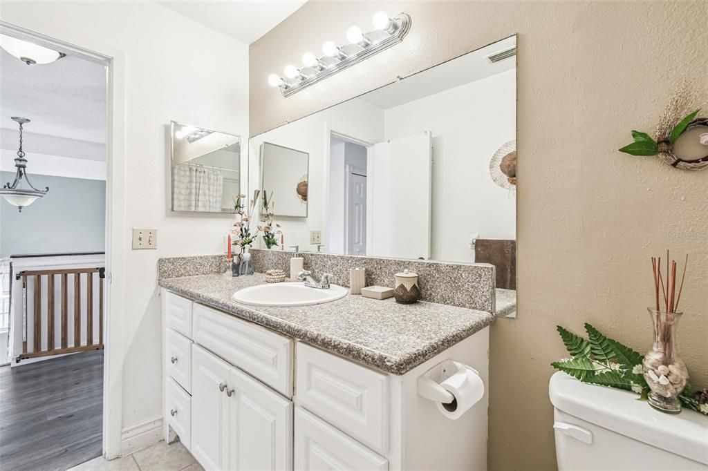 En Venta: $334,000 (3 camas, 2 baños, 1638 Pies cuadrados)