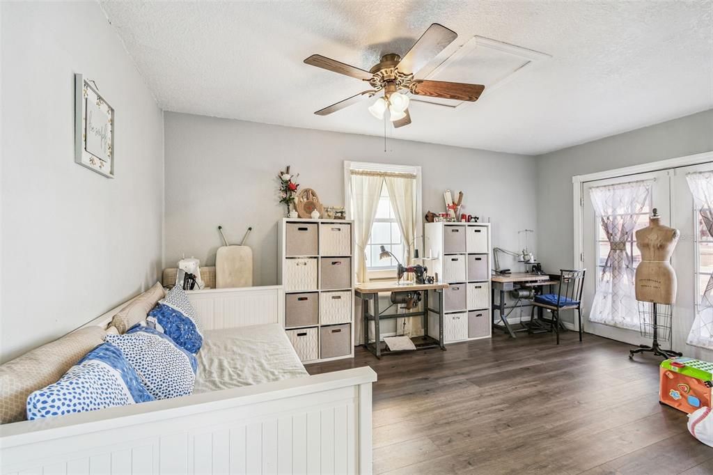 En Venta: $334,000 (3 camas, 2 baños, 1638 Pies cuadrados)