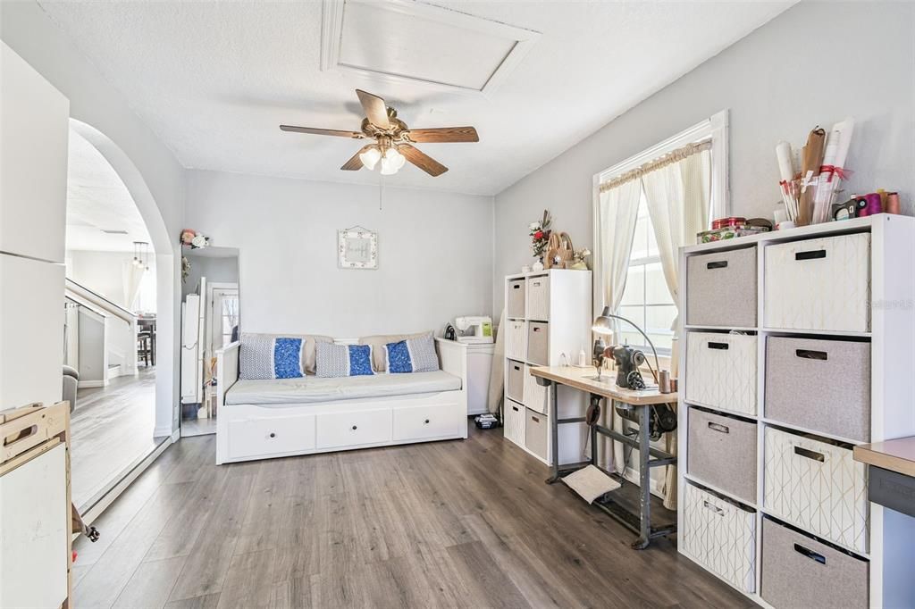 En Venta: $334,000 (3 camas, 2 baños, 1638 Pies cuadrados)