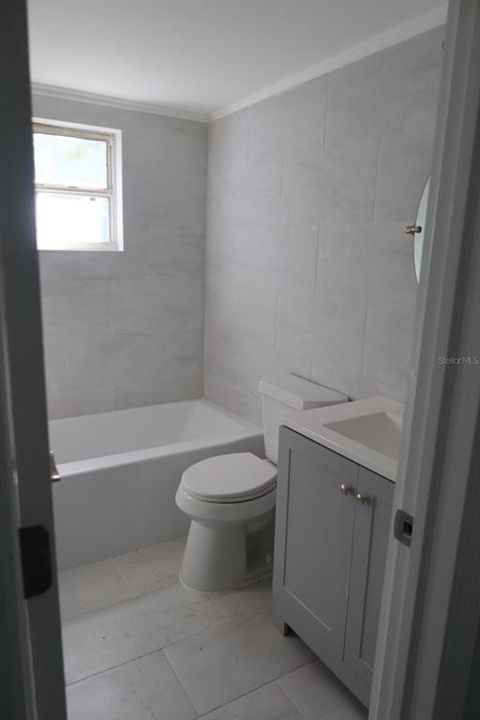 На продажу: $275,000 (3 спален, 2 ванн, 1216 Квадратных фут)