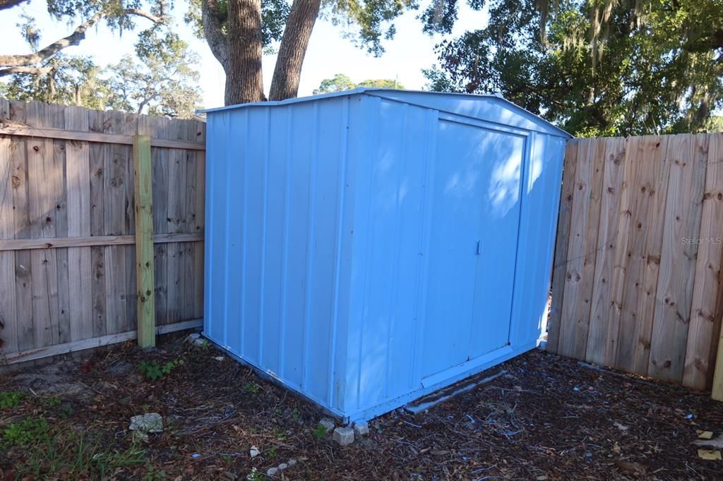 На продажу: $275,000 (3 спален, 2 ванн, 1216 Квадратных фут)