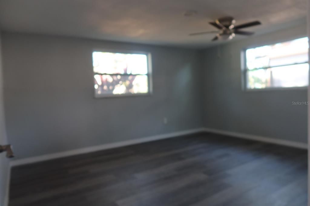 На продажу: $275,000 (3 спален, 2 ванн, 1216 Квадратных фут)