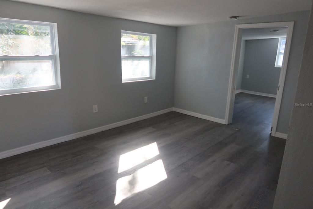 На продажу: $275,000 (3 спален, 2 ванн, 1216 Квадратных фут)