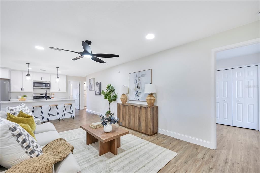 For Sale: $269,900 (3 beds, 2 baths, 1325 Square Feet)