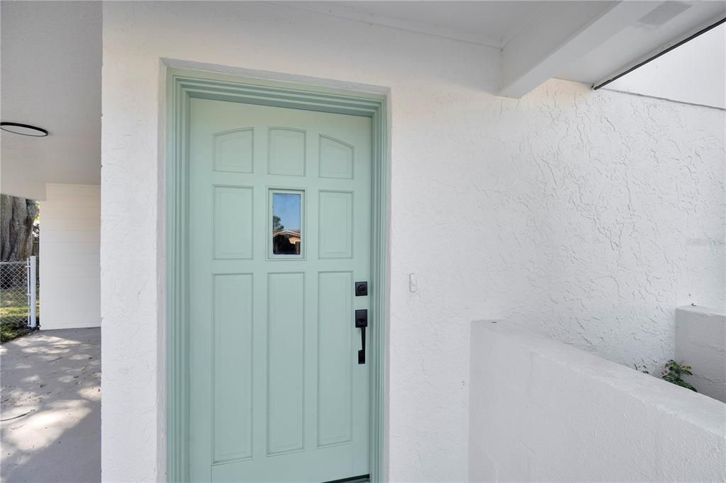 For Sale: $269,900 (3 beds, 2 baths, 1325 Square Feet)