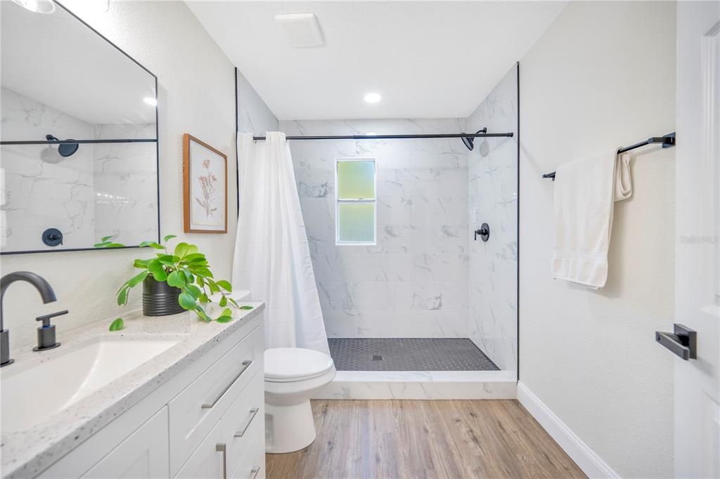 For Sale: $269,900 (3 beds, 2 baths, 1325 Square Feet)