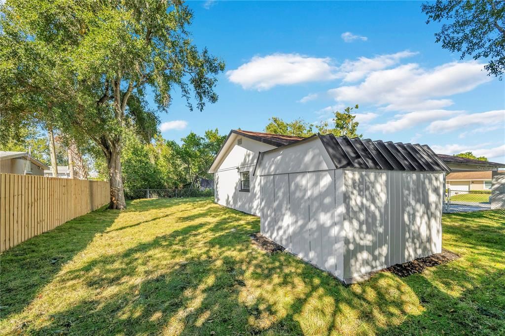 For Sale: $269,900 (3 beds, 2 baths, 1325 Square Feet)