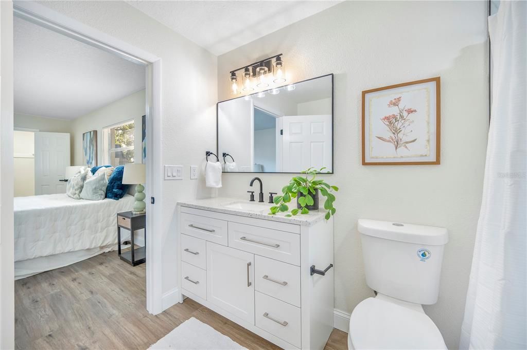 For Sale: $269,900 (3 beds, 2 baths, 1325 Square Feet)