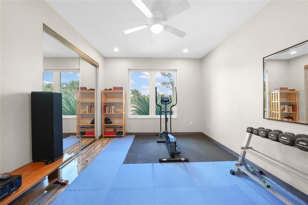 For Sale: $1,100,000 (3 beds, 3 baths, 2809 Square Feet)