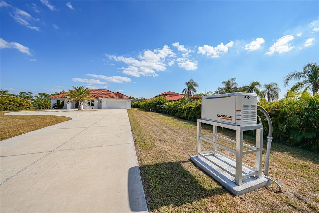 For Sale: $1,100,000 (3 beds, 3 baths, 2809 Square Feet)