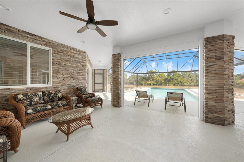 For Sale: $1,100,000 (3 beds, 3 baths, 2809 Square Feet)