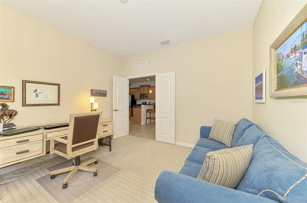 Activo con contrato: $289,500 (2 camas, 2 baños, 1560 Pies cuadrados)