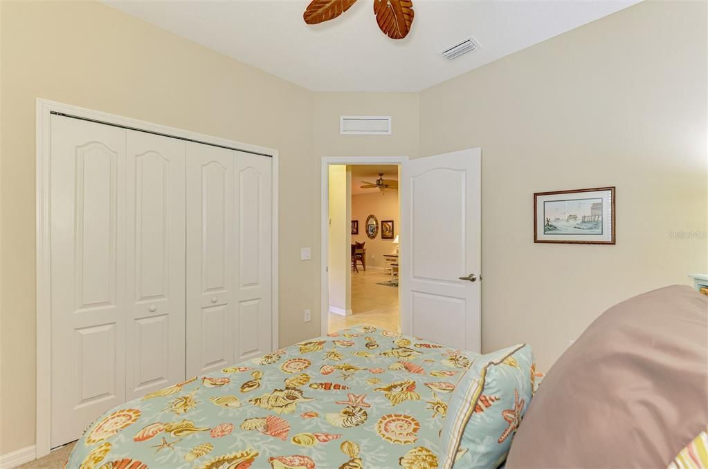 Activo con contrato: $289,500 (2 camas, 2 baños, 1560 Pies cuadrados)