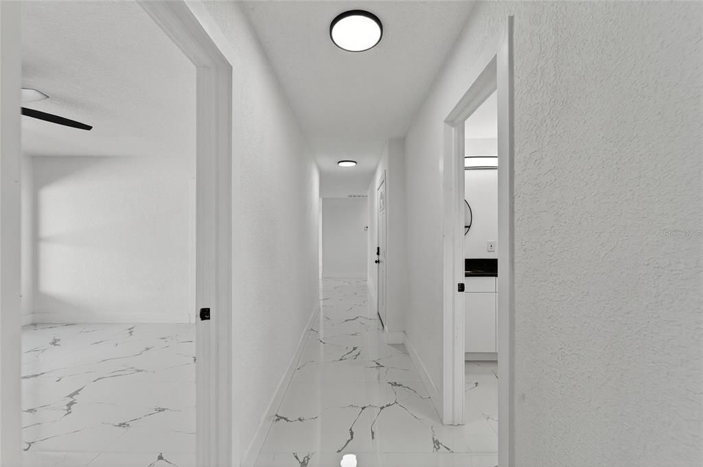 For Sale: $550,000 (7 beds, 6 baths, 2998 Square Feet)