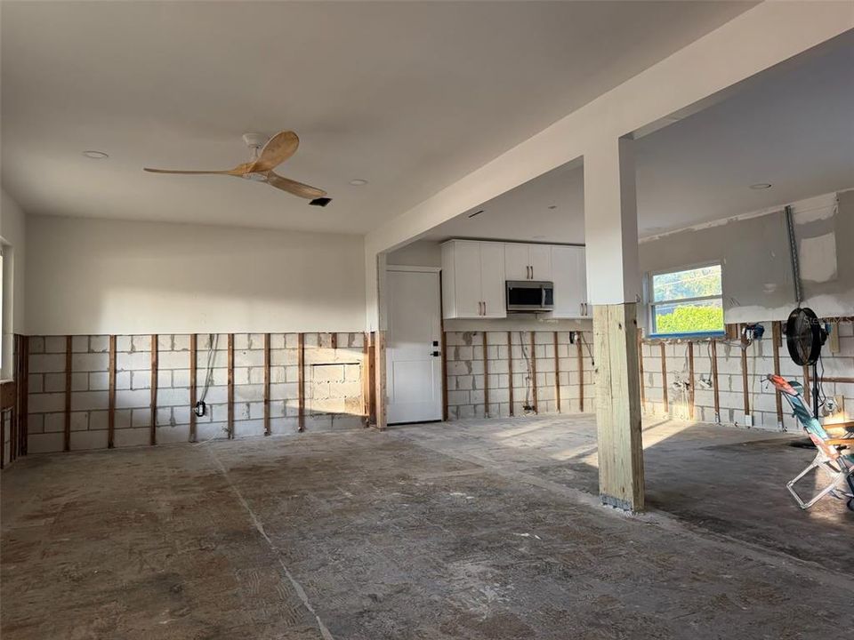 На продажу: $850,000 (3 спален, 2 ванн, 1590 Квадратных фут)