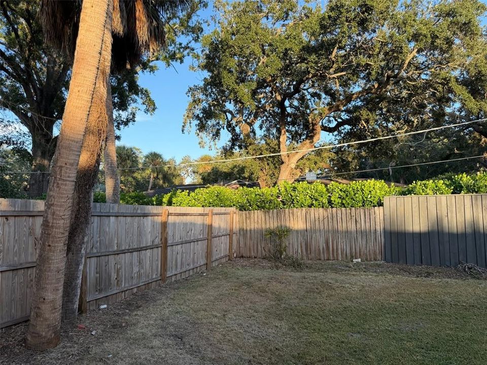 На продажу: $850,000 (3 спален, 2 ванн, 1590 Квадратных фут)