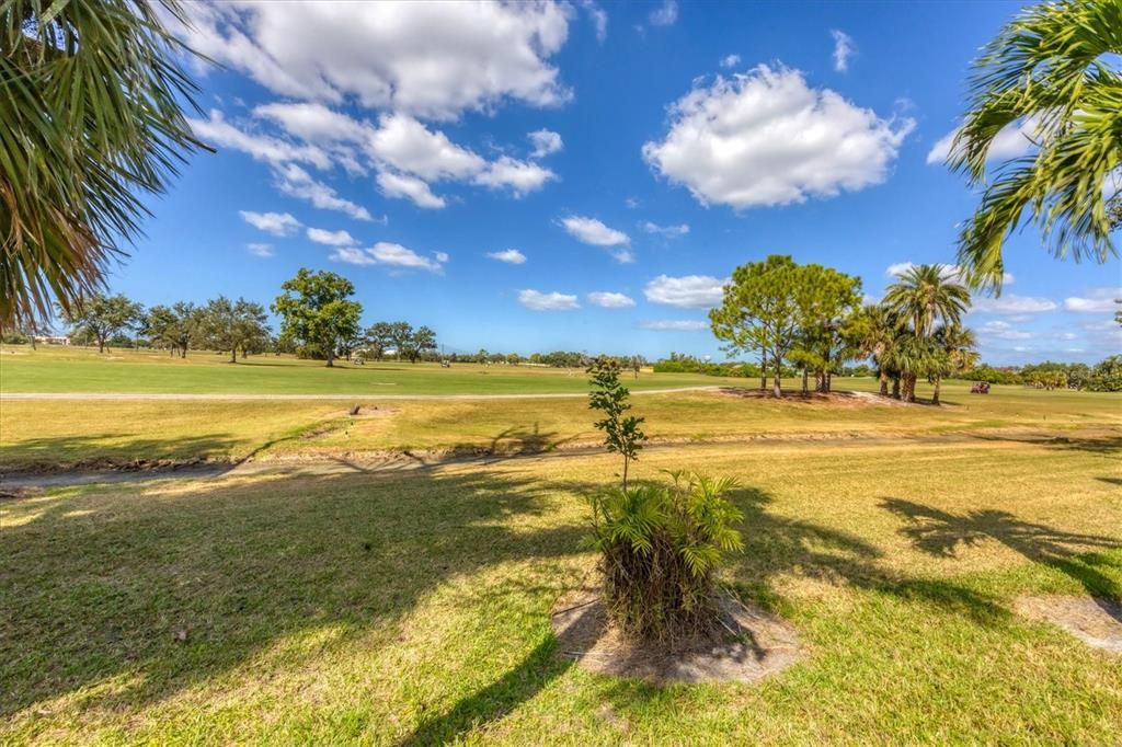 For Sale: $699,000 (3 beds, 2 baths, 1999 Square Feet)