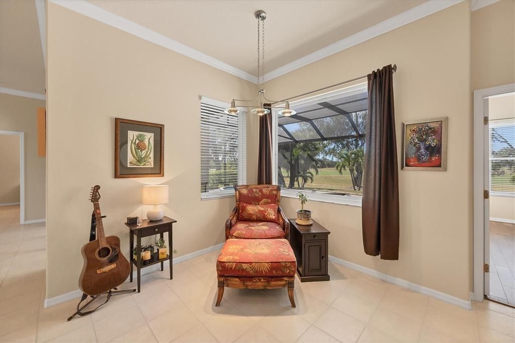 For Sale: $699,000 (3 beds, 2 baths, 1999 Square Feet)