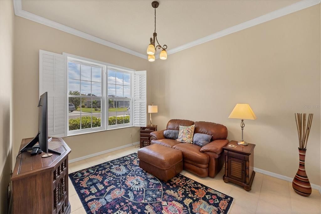 For Sale: $699,000 (3 beds, 2 baths, 1999 Square Feet)