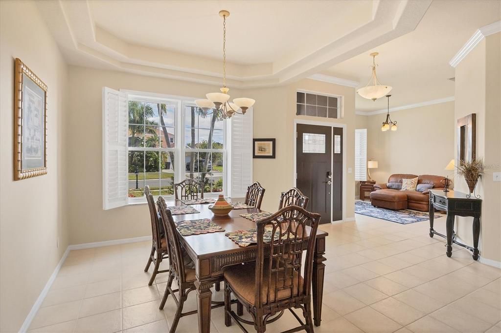 For Sale: $699,000 (3 beds, 2 baths, 1999 Square Feet)