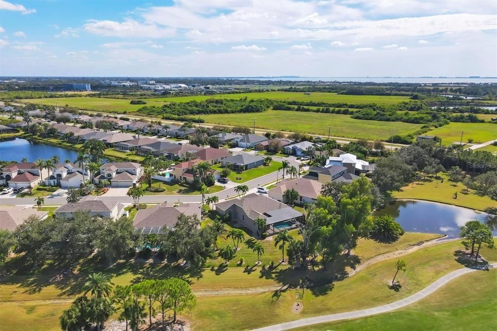 For Sale: $699,000 (3 beds, 2 baths, 1999 Square Feet)