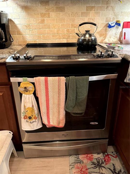 En Venta: $181,000 (2 camas, 2 baños, 1191 Pies cuadrados)