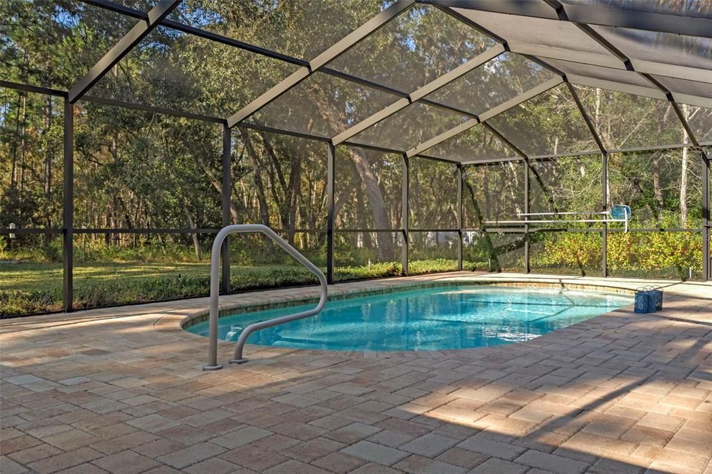 待售: $550,000 (3 贝兹, 2 浴室, 2281 平方英尺)