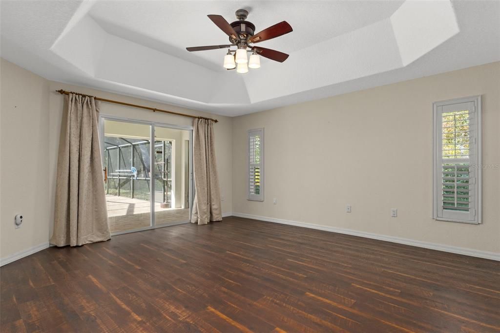 待售: $550,000 (3 贝兹, 2 浴室, 2281 平方英尺)