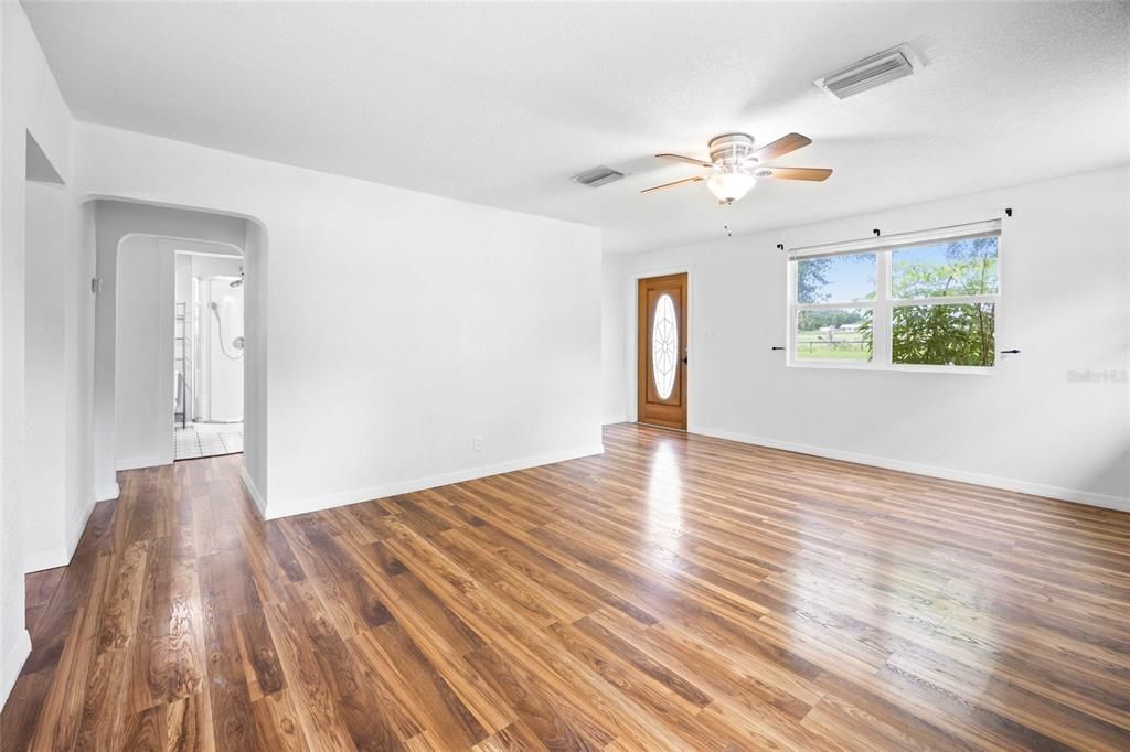 En Renta: $1,850 (2 camas, 1 baños, 1190 Pies cuadrados)