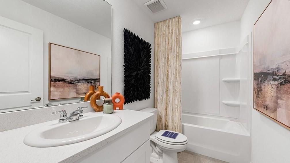 En Venta: $279,584 (3 camas, 2 baños, 1558 Pies cuadrados)