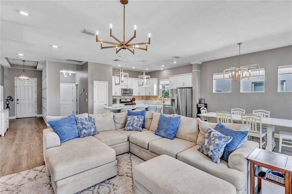 For Rent: $3,250 (3 beds, 2 baths, 1868 Square Feet)