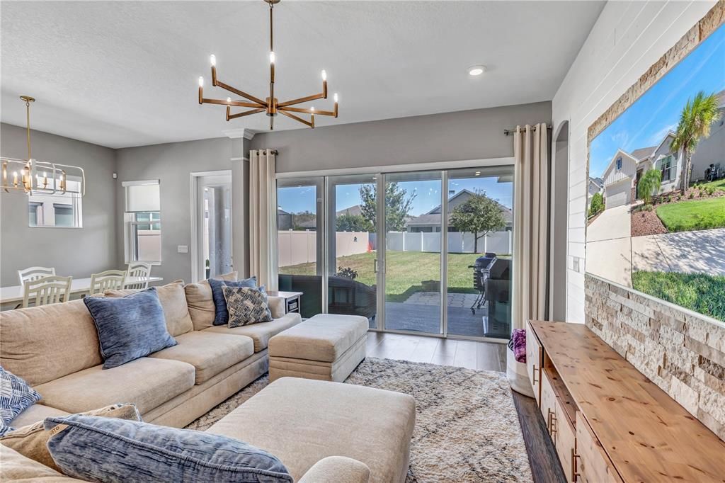 For Rent: $3,250 (3 beds, 2 baths, 1868 Square Feet)