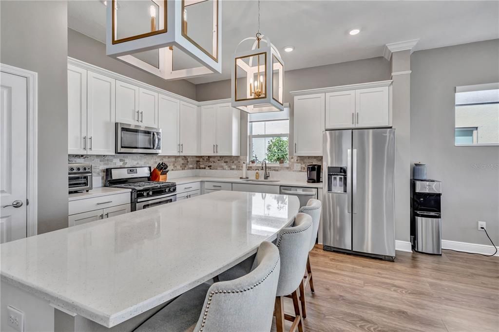 For Rent: $3,250 (3 beds, 2 baths, 1868 Square Feet)