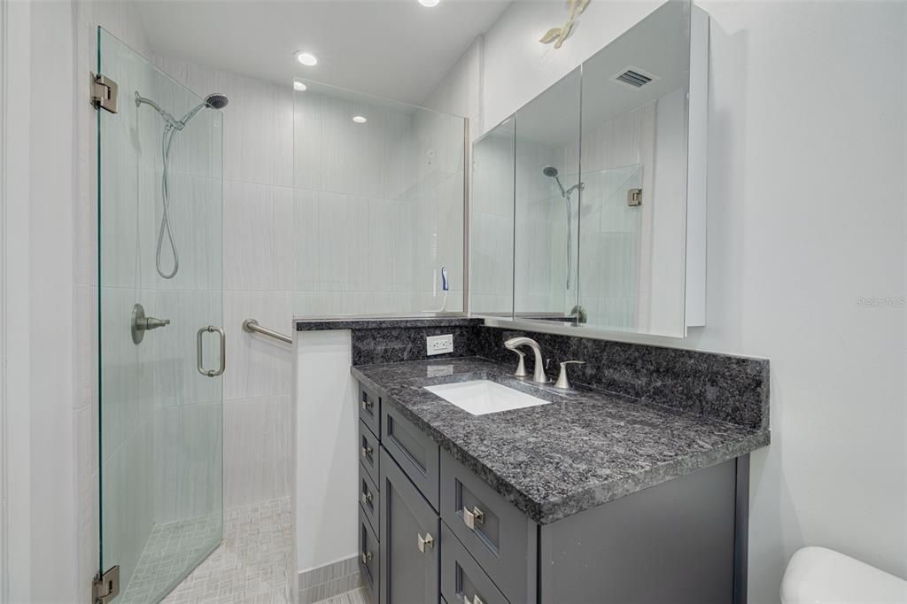 For Sale: $599,000 (3 beds, 2 baths, 1792 Square Feet)