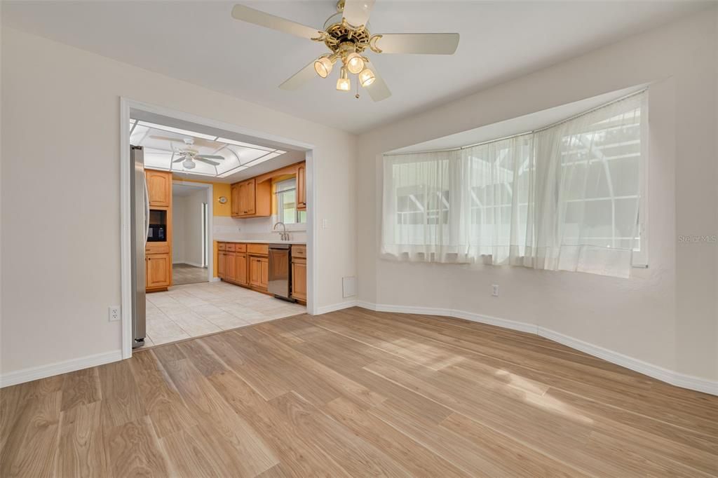 For Sale: $599,000 (3 beds, 2 baths, 1792 Square Feet)