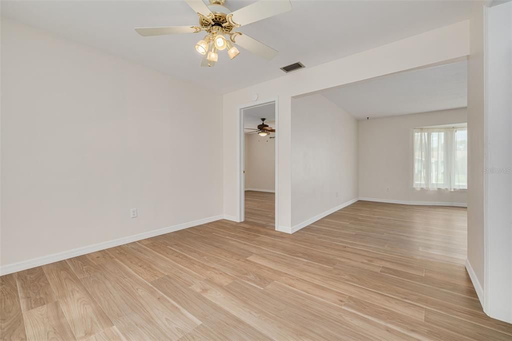 For Sale: $599,000 (3 beds, 2 baths, 1792 Square Feet)