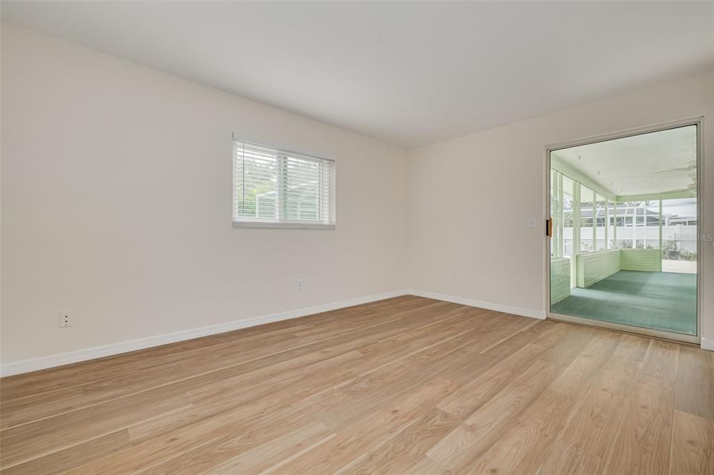 For Sale: $599,000 (3 beds, 2 baths, 1792 Square Feet)