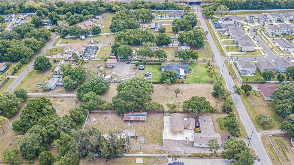 На продажу: $450,000 (1.00 acres)